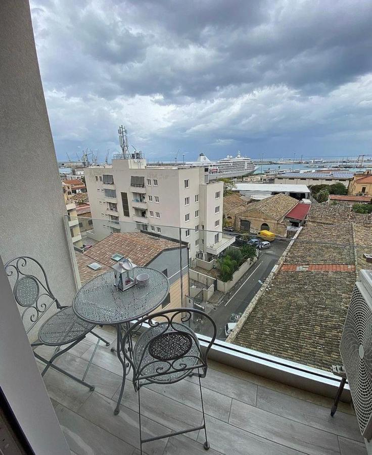 L 'approdo Felice Bed & Breakfast