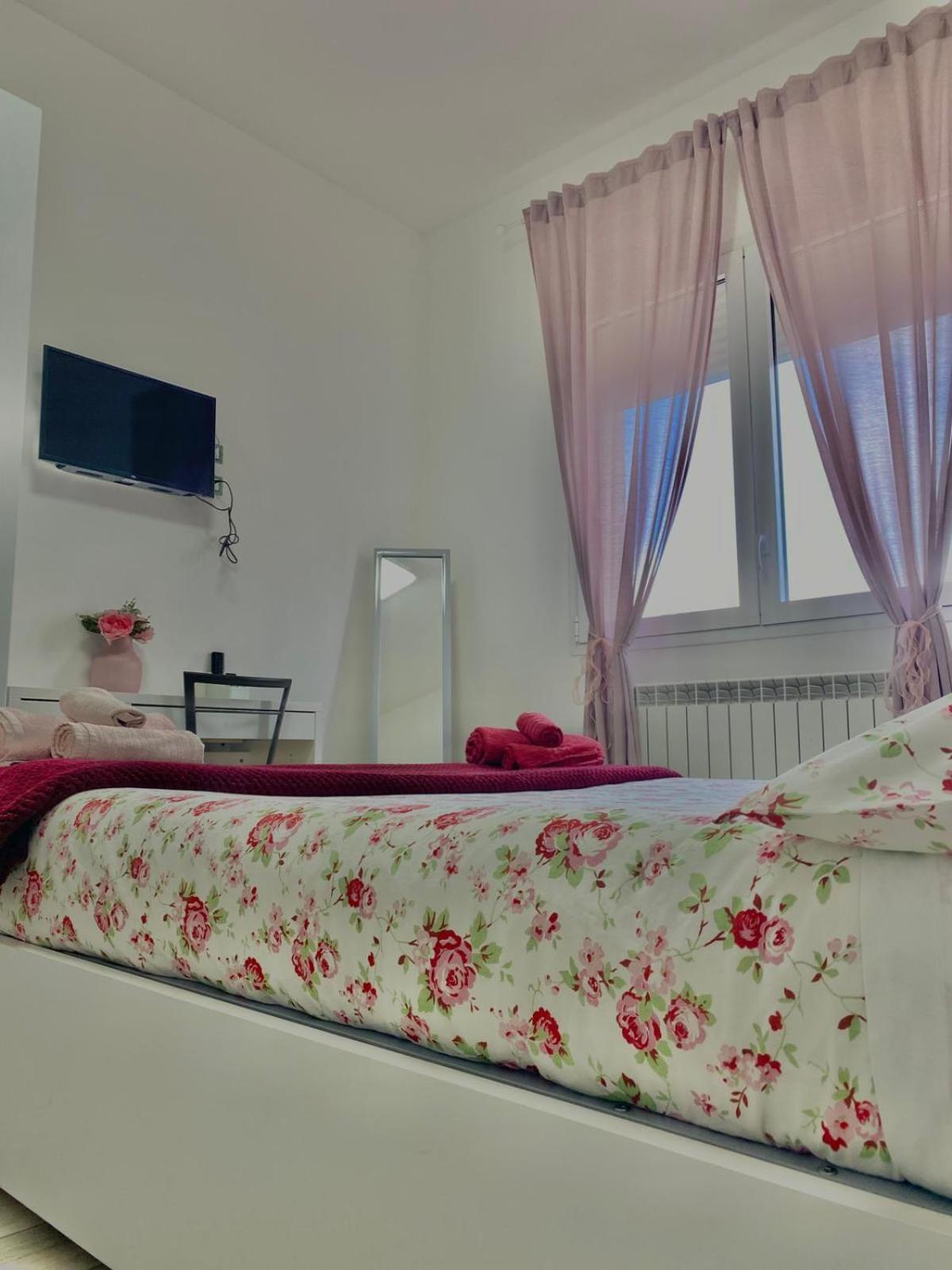 Bed & Breakfast L 'approdo Felice 3*